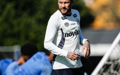 Cuca prepara sequência e confirma retorno de Neymar ao Santos contra a Chapecoense